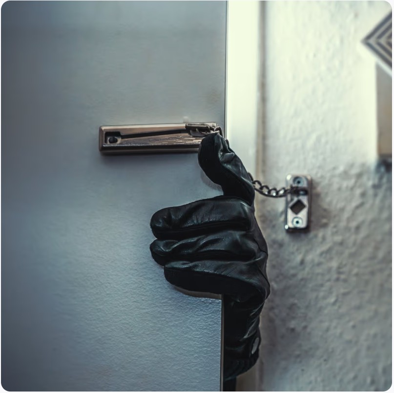 India Small Town Layman Falls For A Conman: First MLM, Then Wallet Theft